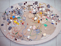 ‘Strand’ – 2005. Wood, acrylic paint, stones, sand, shells